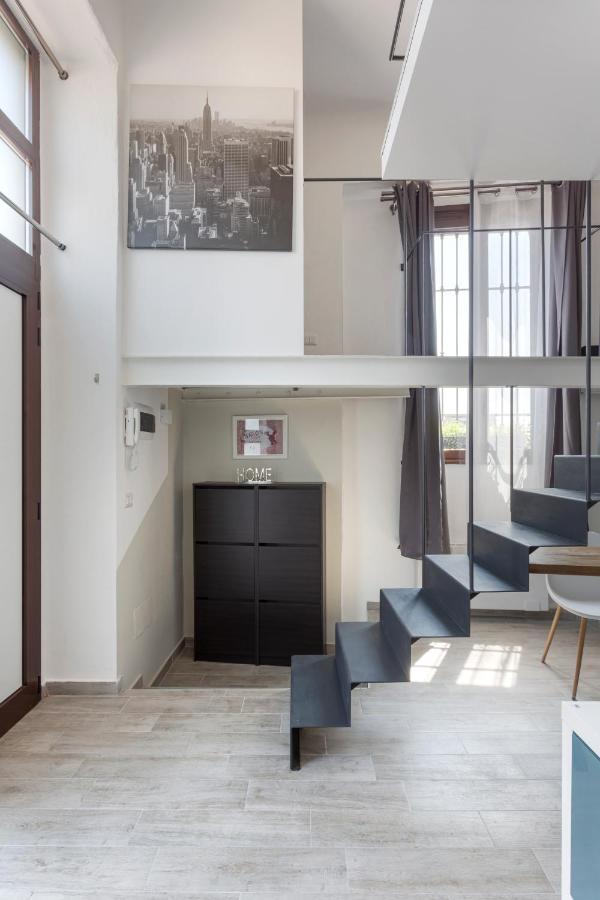 Lofty Loft - Chiese Lägenhet Milano Exteriör bild